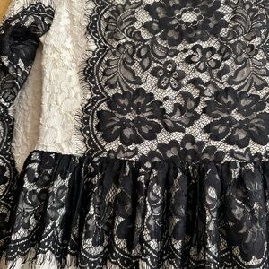 Dainty Jewels black and white dress. Size Small.